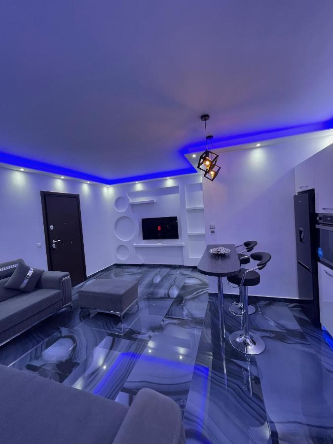 Rafina'S Luxury Apartment 外观 照片